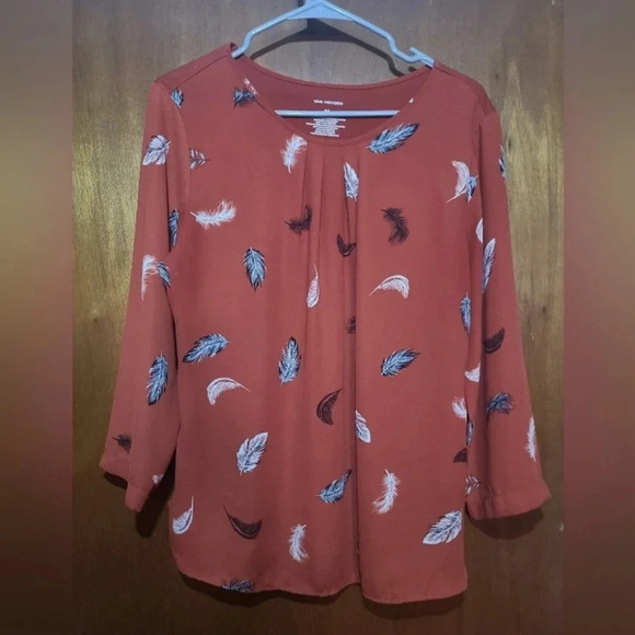 Bundle of 2 Van Heusen 3/4 Sleeve Length Shirts - Picture 5 of 7